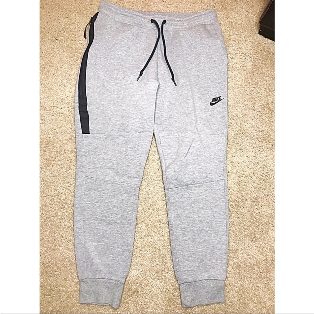 Nike tech sweats pants